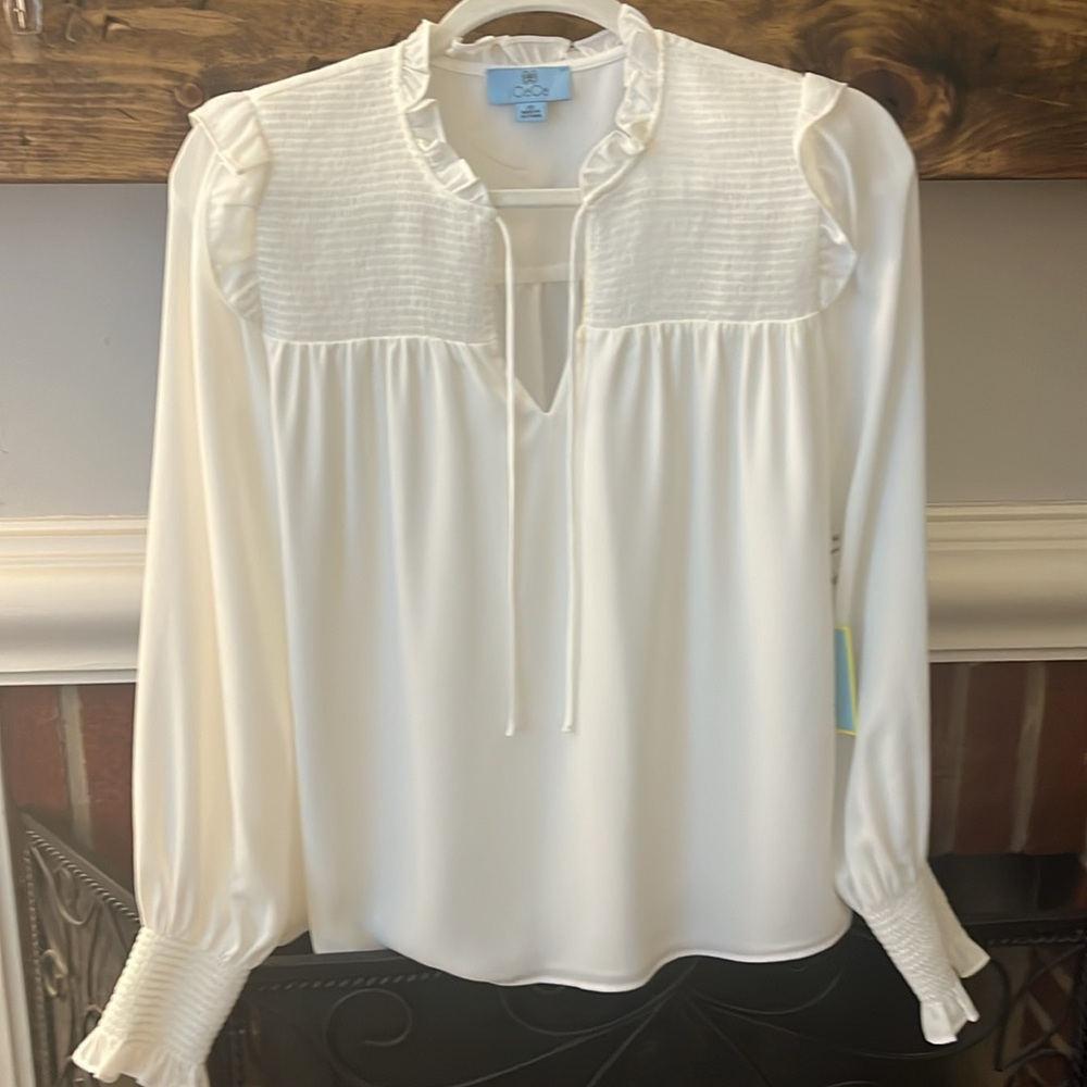 Cece Women's White Long Sleeve Blouse W/ Neck Tie